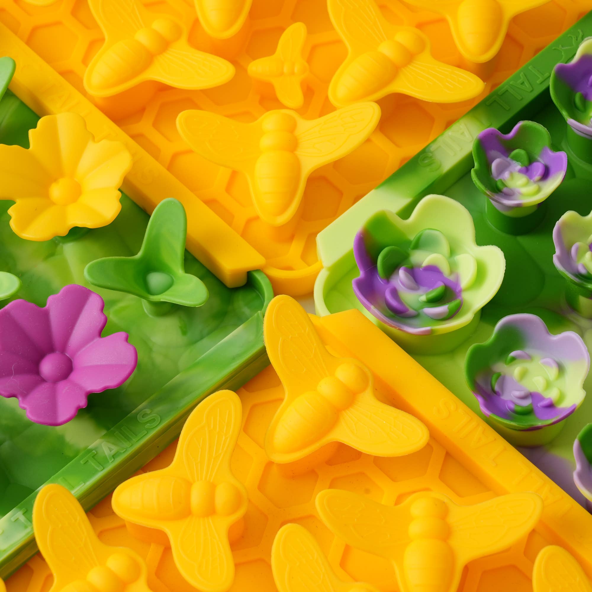 Tall Tails - Tall Tails Flower Garden Foraging Mat for Dogs