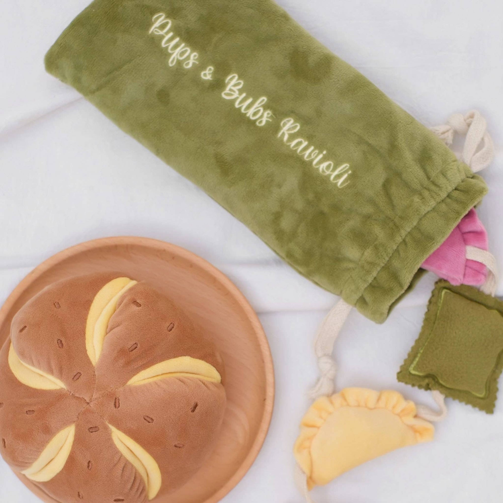 Pups & Bubs - Cheesy Bread Nosework Enrichment Toy | Silent