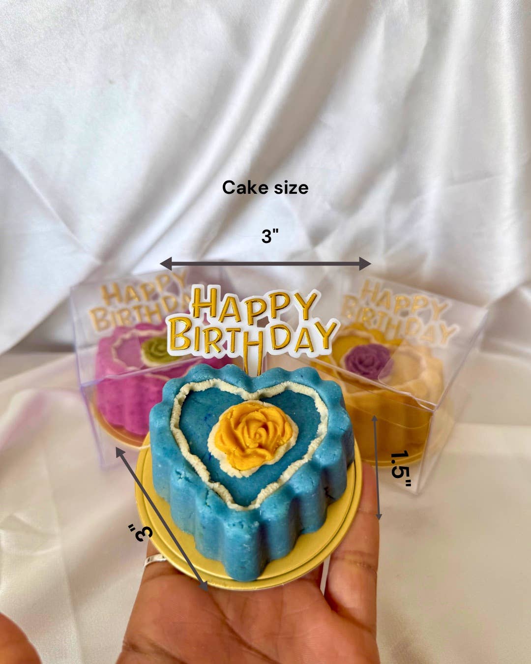 Pearl and Paw - Meaty Birthday Cake For Cats & Dogs Treat (Shelf-Stable) : Variety: Blue-Pink-Yellow / Duck Meat