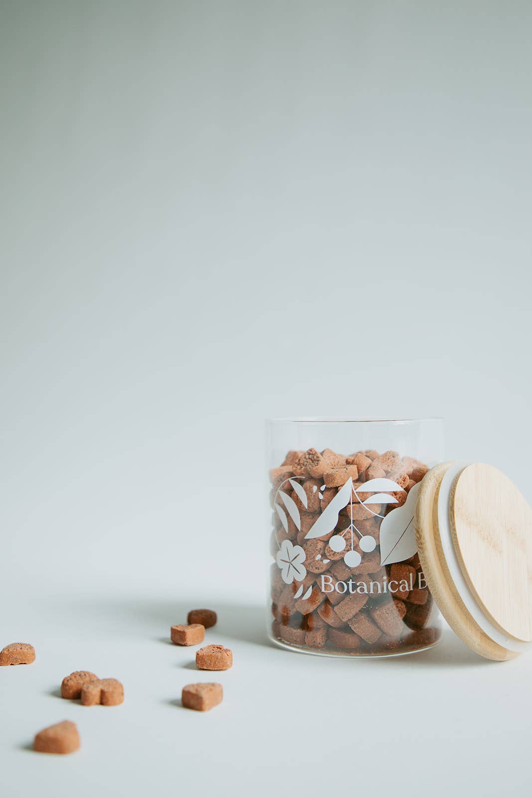 Botanical Bones- Love Bites, Strawberry & Peanut Butter (4oz)