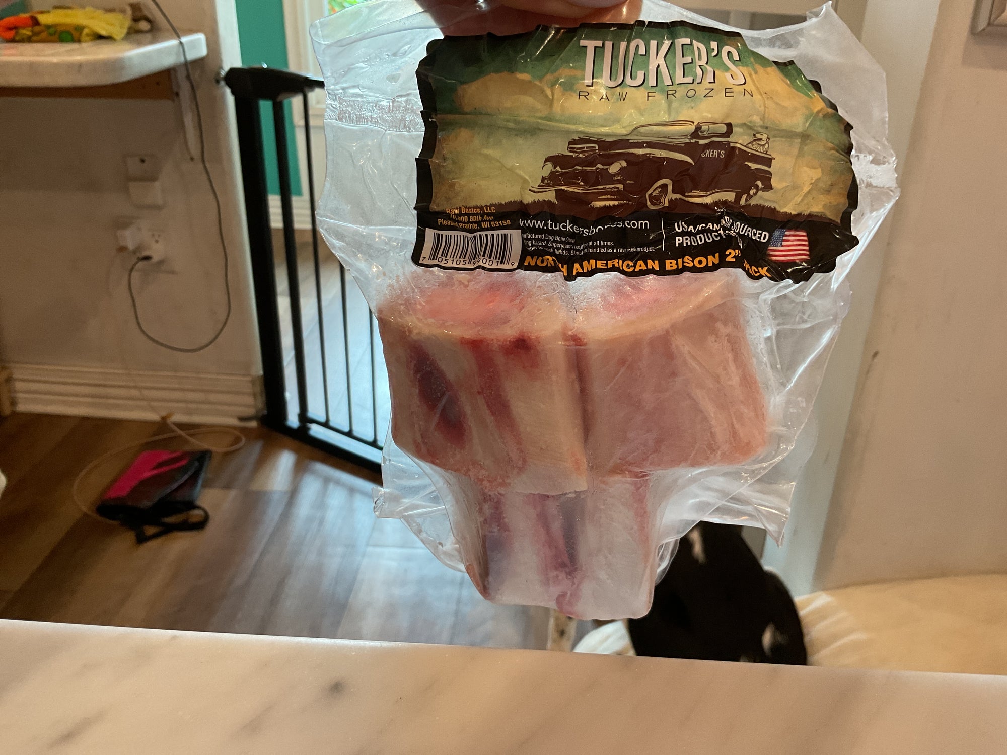 Tuckers Raw Bison 2” 4 pack