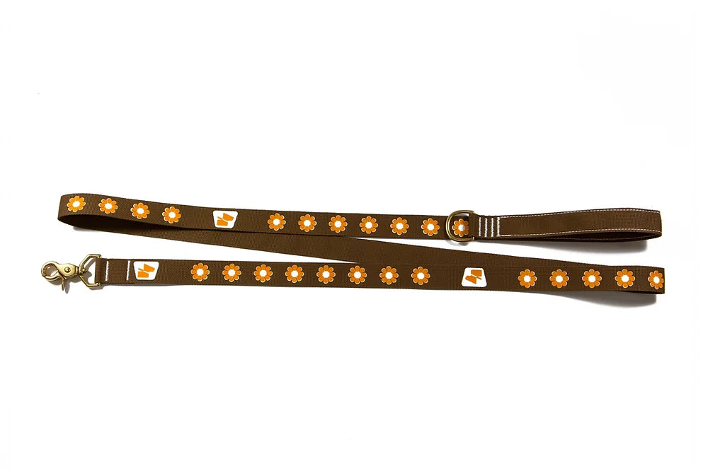 Yermadog Wanderwag Leash Daisy Flowers - Coyote Brown