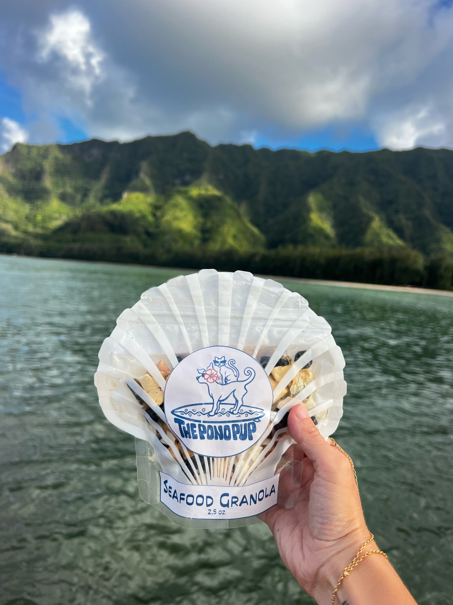 The Pono Pup- Freeze-Dried Seafood Granola (2.5oz)