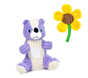 
            
                Load image into Gallery viewer, Patchwork Pet - Blossom the Skunk 13&amp;quot;
            
        