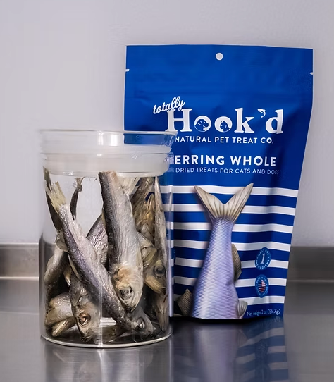 Totally Hook'd- Whole Herring (2oz)