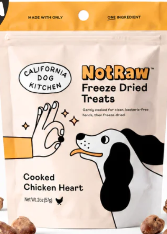 California Dog Kitchen- Organic Chicken Heart Treats (2oz)