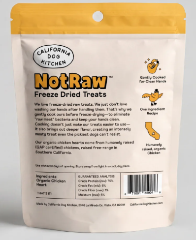 California Dog Kitchen- Organic Chicken Heart Treats (2oz)
