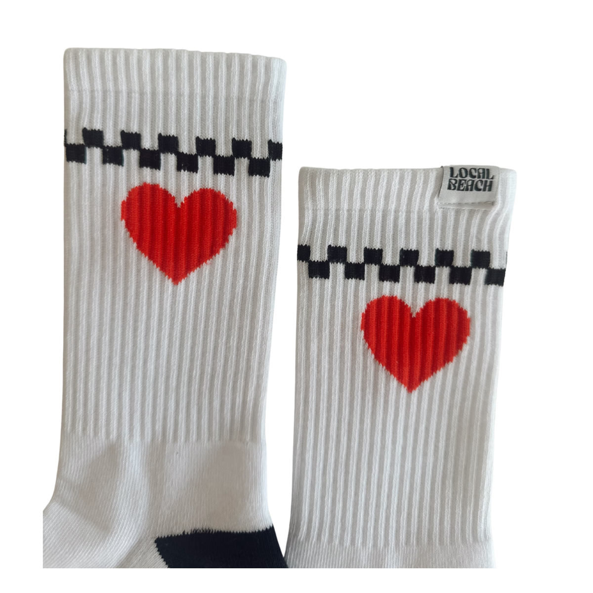 Local Beach - Heart Crew Socks: White / OS