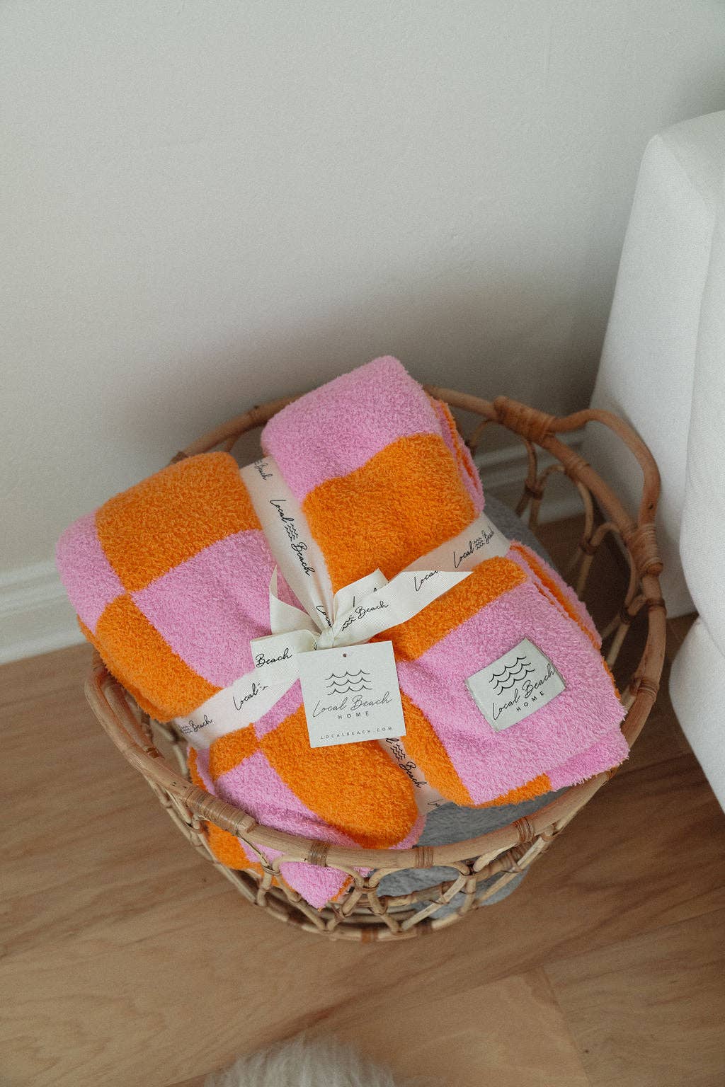 Local Beach - Checker Luxe Home Blanket: Cocoa/Cream
