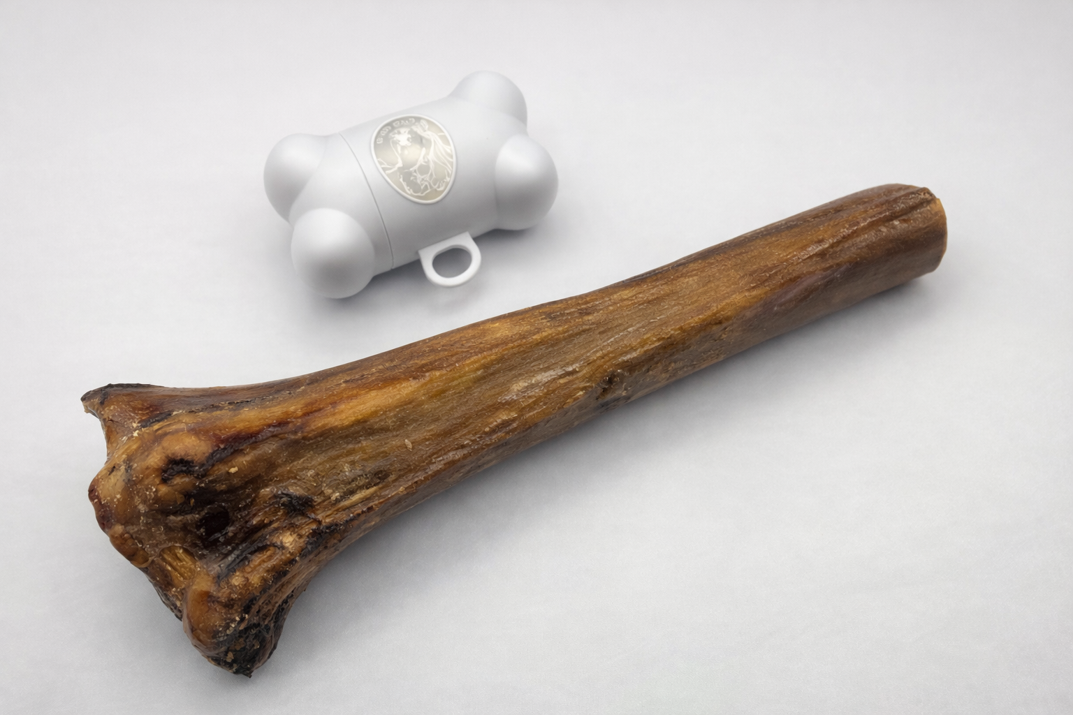 Outback Bones - Ostrich Cane Bone (9 oz)