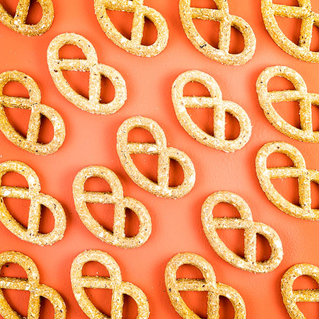 Winnie Lou- Peanut Butter Pretzels (4oz)