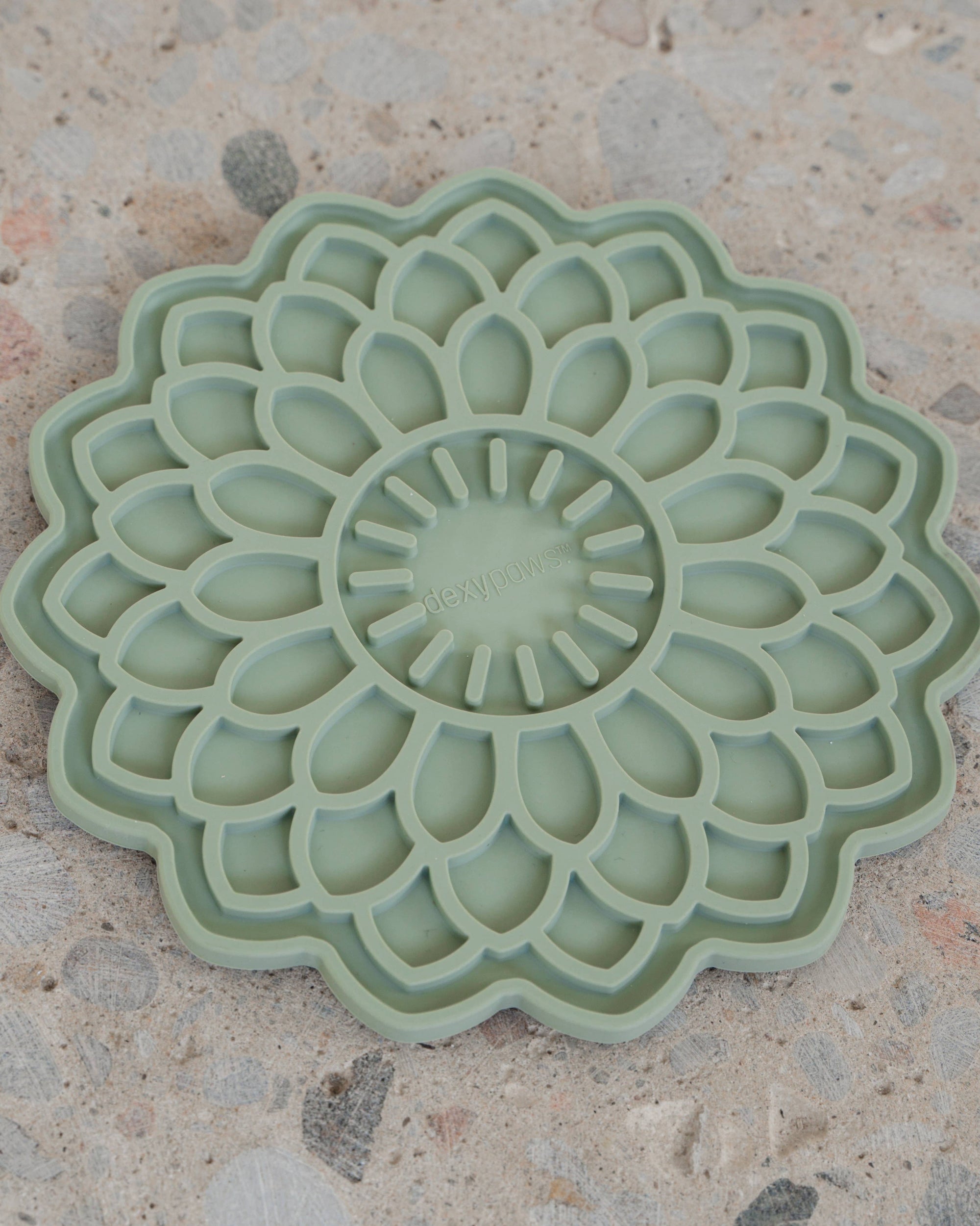 dexypaws - Blooming Blossom Enrichment Lick Mat
