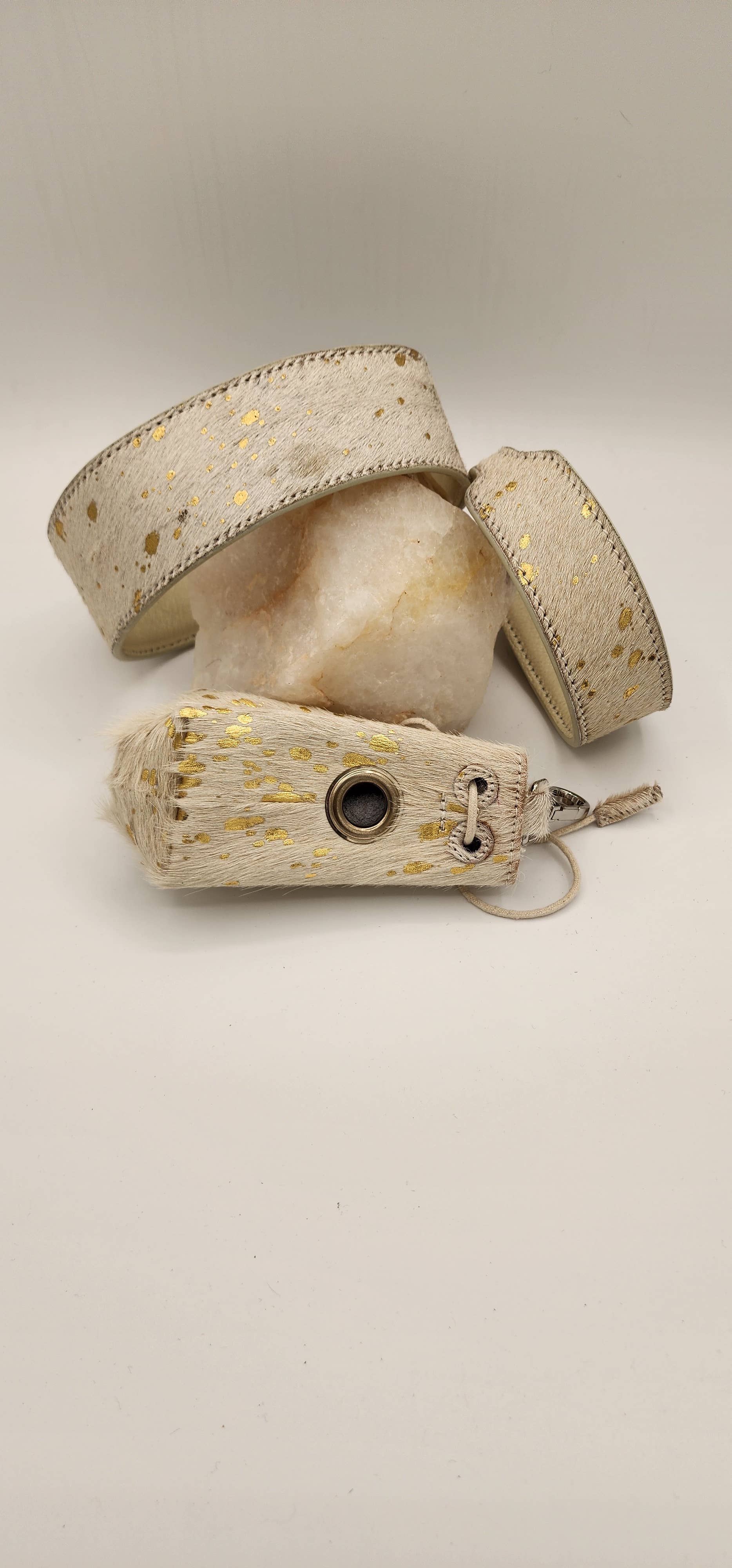 Dogs and Cats Oh My - All Natural Cowhide Poop Bag-White with Gold