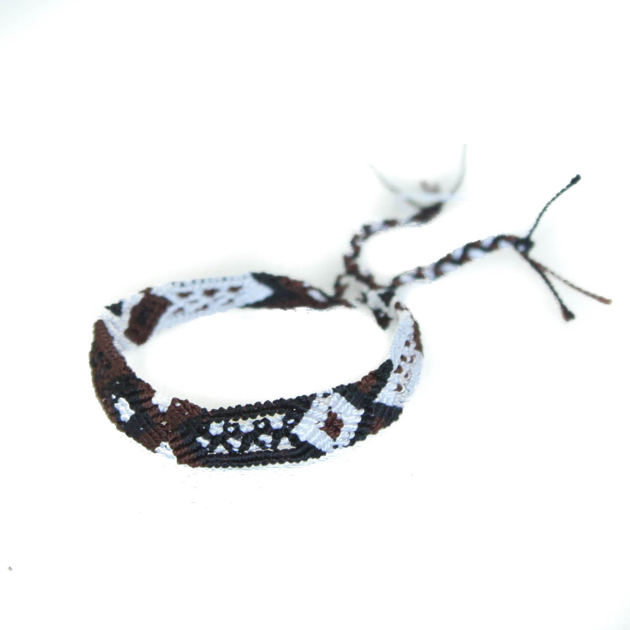 Eclectic Array Muddy Paws Medium Slim Collar