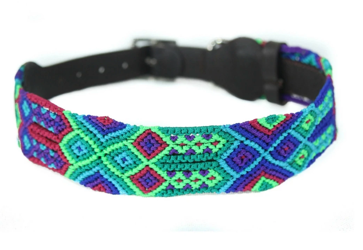 Eclectic Array Bright Emerald Medium Wide Collar