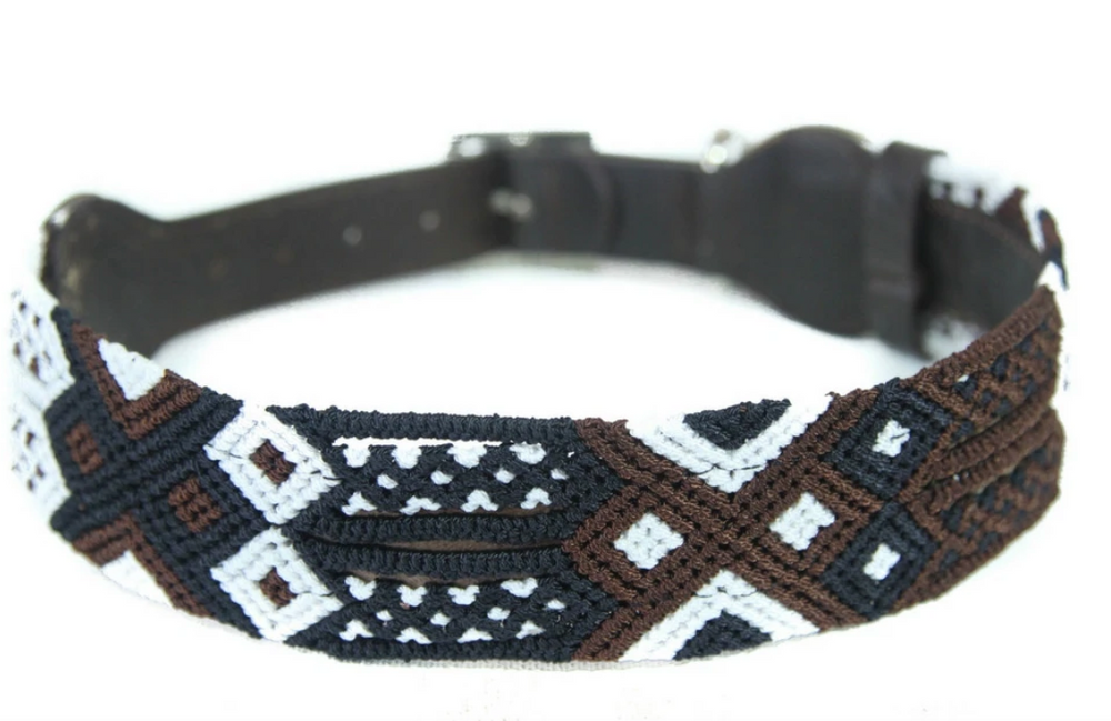 Eclectic Array Muddy Paws Small Collar